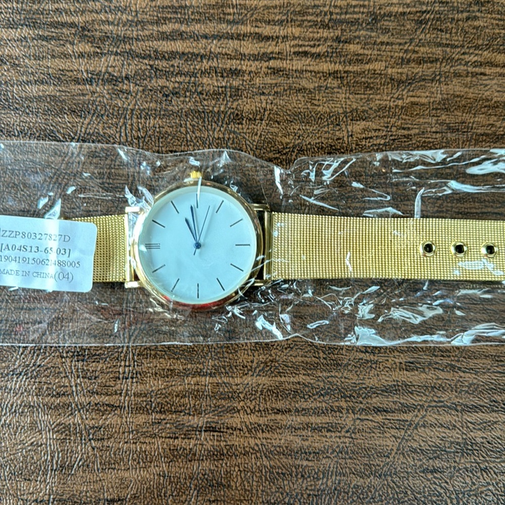 Gold Watch - Picture 3 of 6